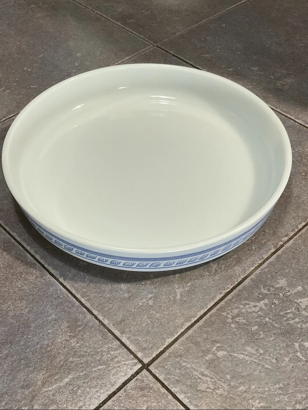 Pyrex White Baking Dish with Light Blue Leaf Border